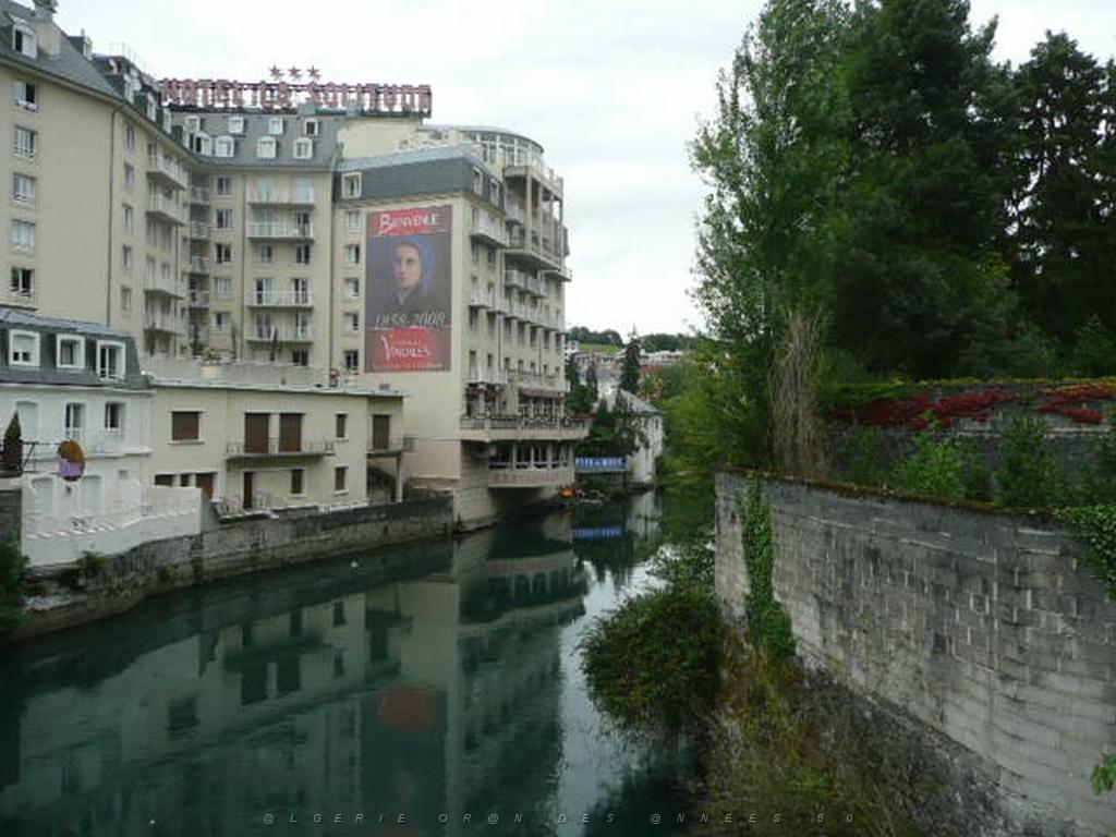 LOURDES 2010   (57).JPG